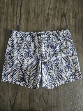 Banana Republic Palm-Print Women’s Shorts - White & Blue